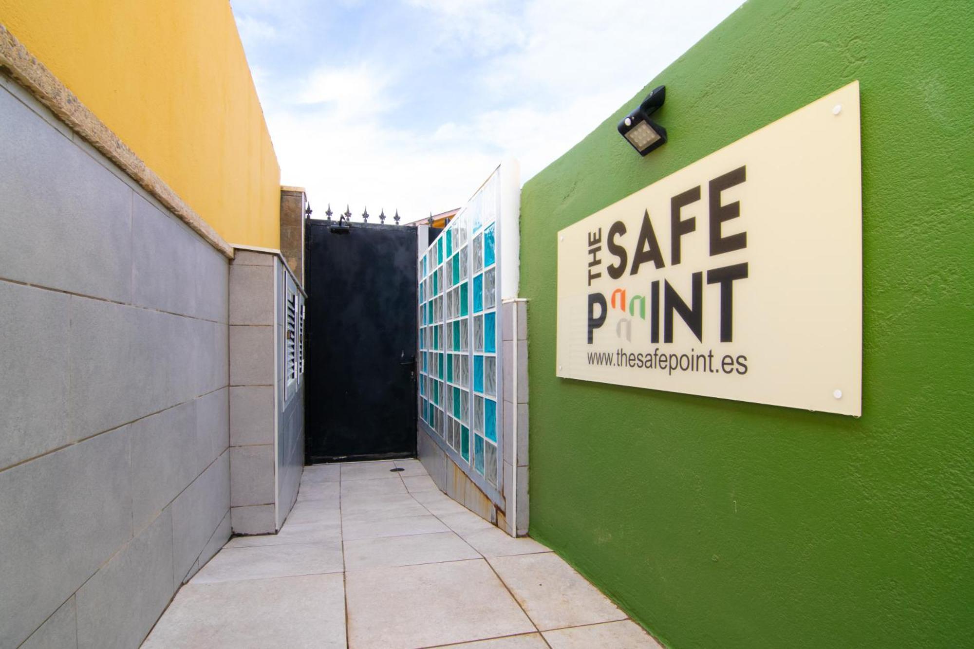 The Safe Point Suites Castillo Castillo del Romeral Eksteriør bilde